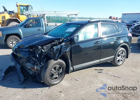 2018 Toyota Rav4 Le из США, поврежденный, VIN 2T3BFREV0JW822178